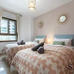 Perfect Location 3 Bedrooms 2 Bath, Parking, Pool Fuengirola