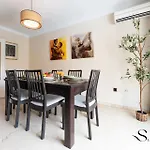 Lägenhet Perfect Location 3 Bedrooms 2 Bath, Parking, Pool Fuengirola