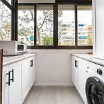 Perfect Location 3 Bedrooms 2 Bath, Parking, Pool Lägenhet Fuengirola