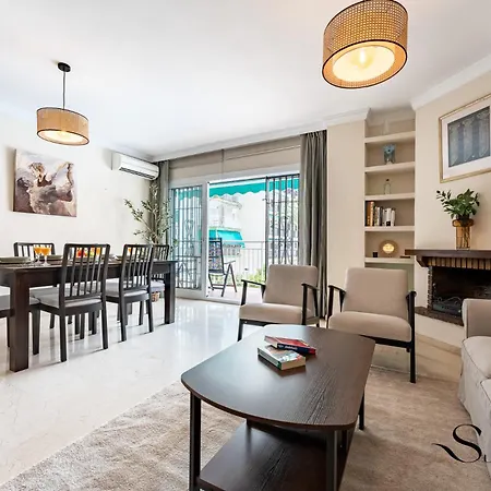 Perfect Location 3 Bedrooms 2 Bath, Parking, Pool * Fuengirola