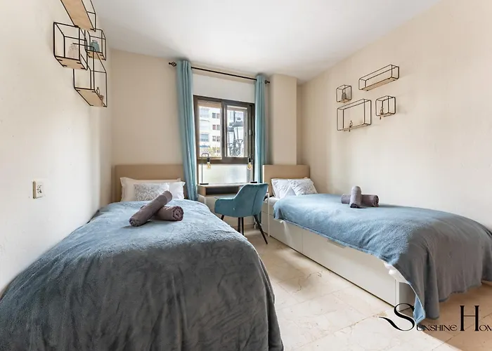 アパート Perfect Location 3 Bedrooms 2 Bath, Parking, Pool *